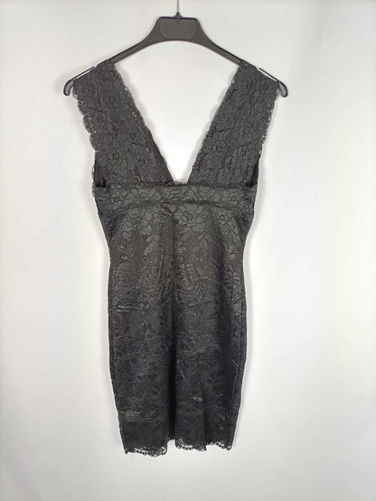 GUESS. Vestido negro encaje T.s