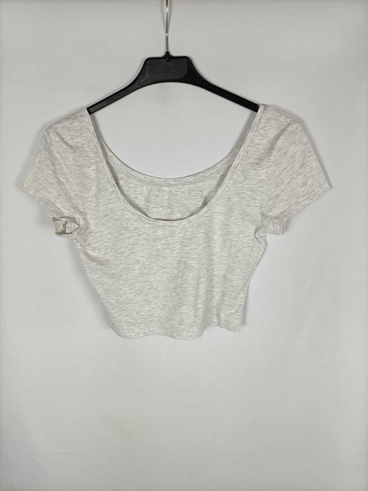 BERSHKA. Top gris T.l