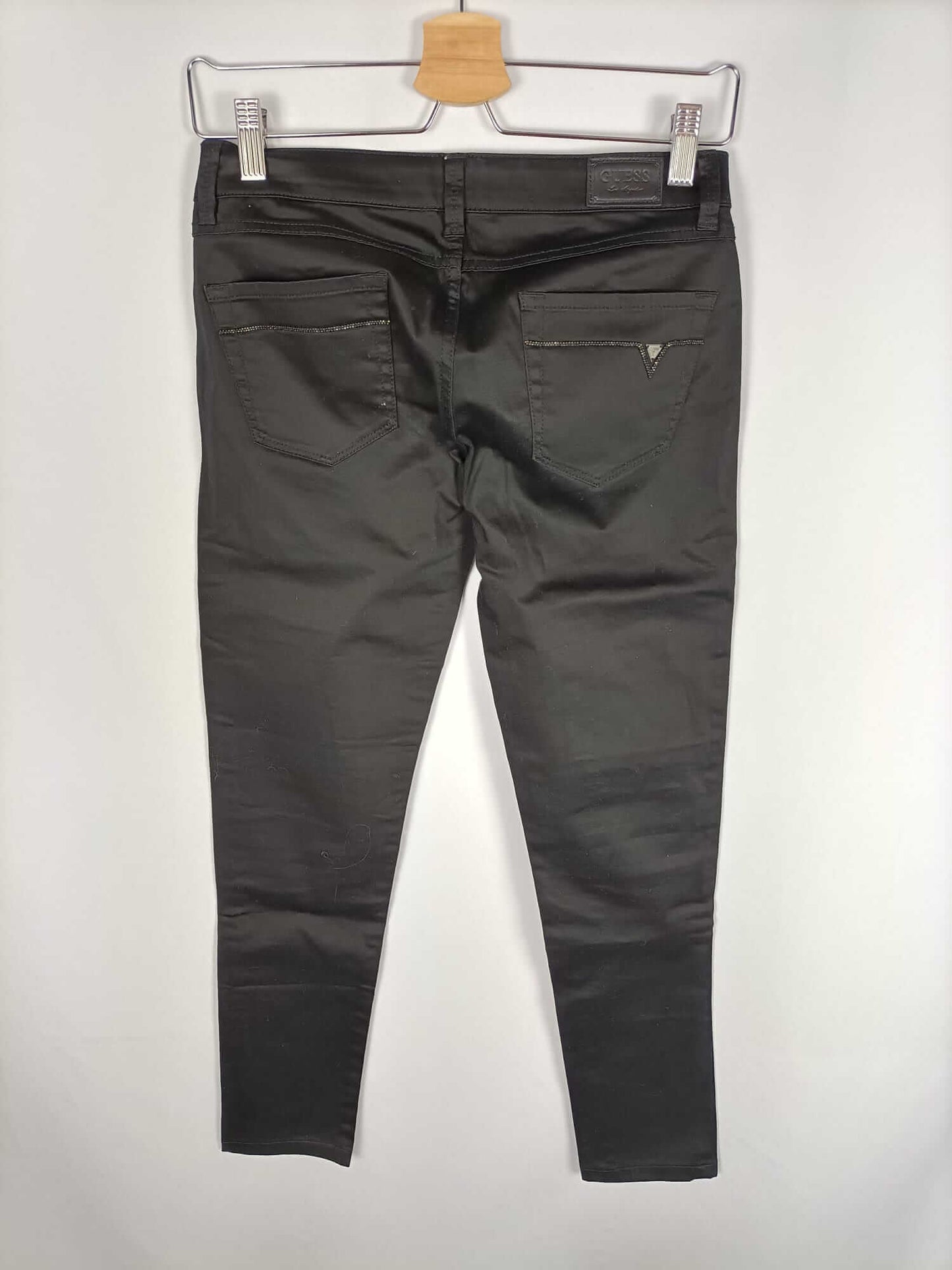 GUESS. Black skinny pants, size 36