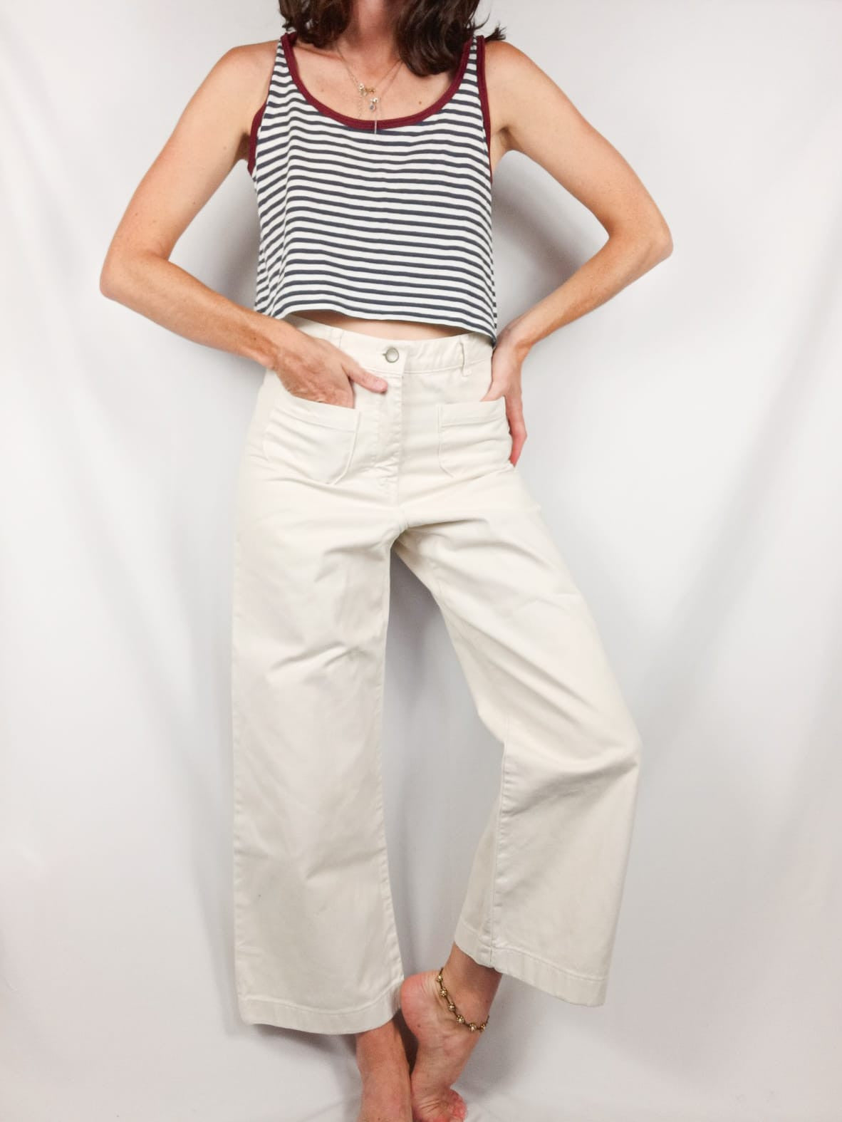 BERSHKA. Top rayas azules T.s