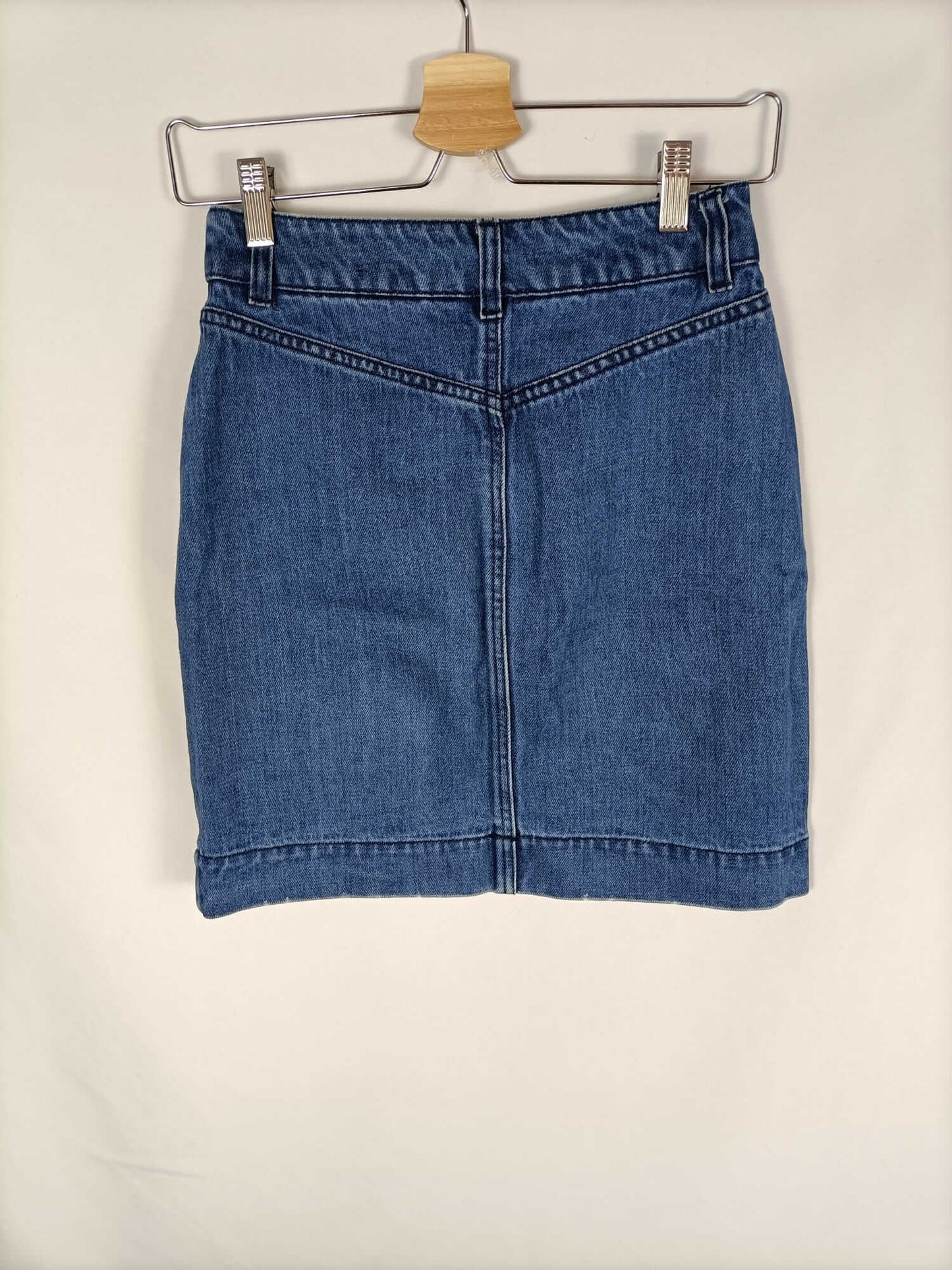H&amp;M. Denim skirt with buttons, size 34