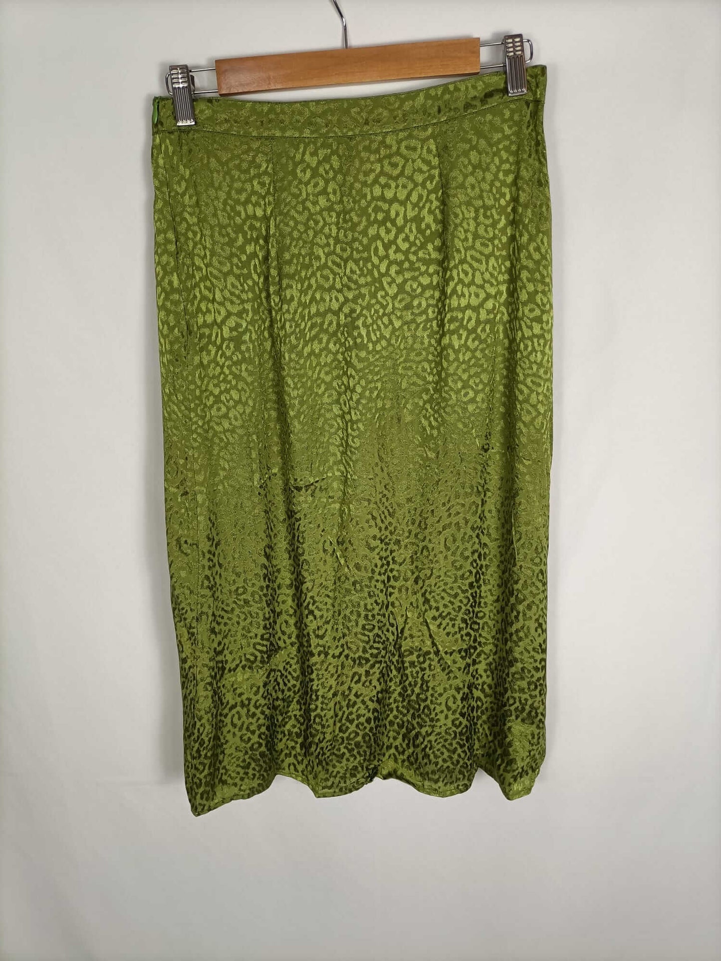 MOTEL. Falda verde animal print T.s