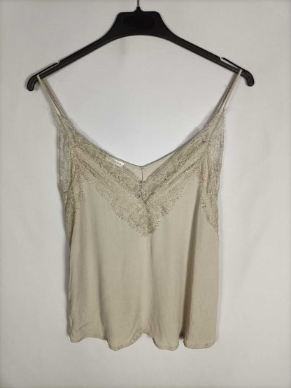 OYSHO. Top beige lencero T.s