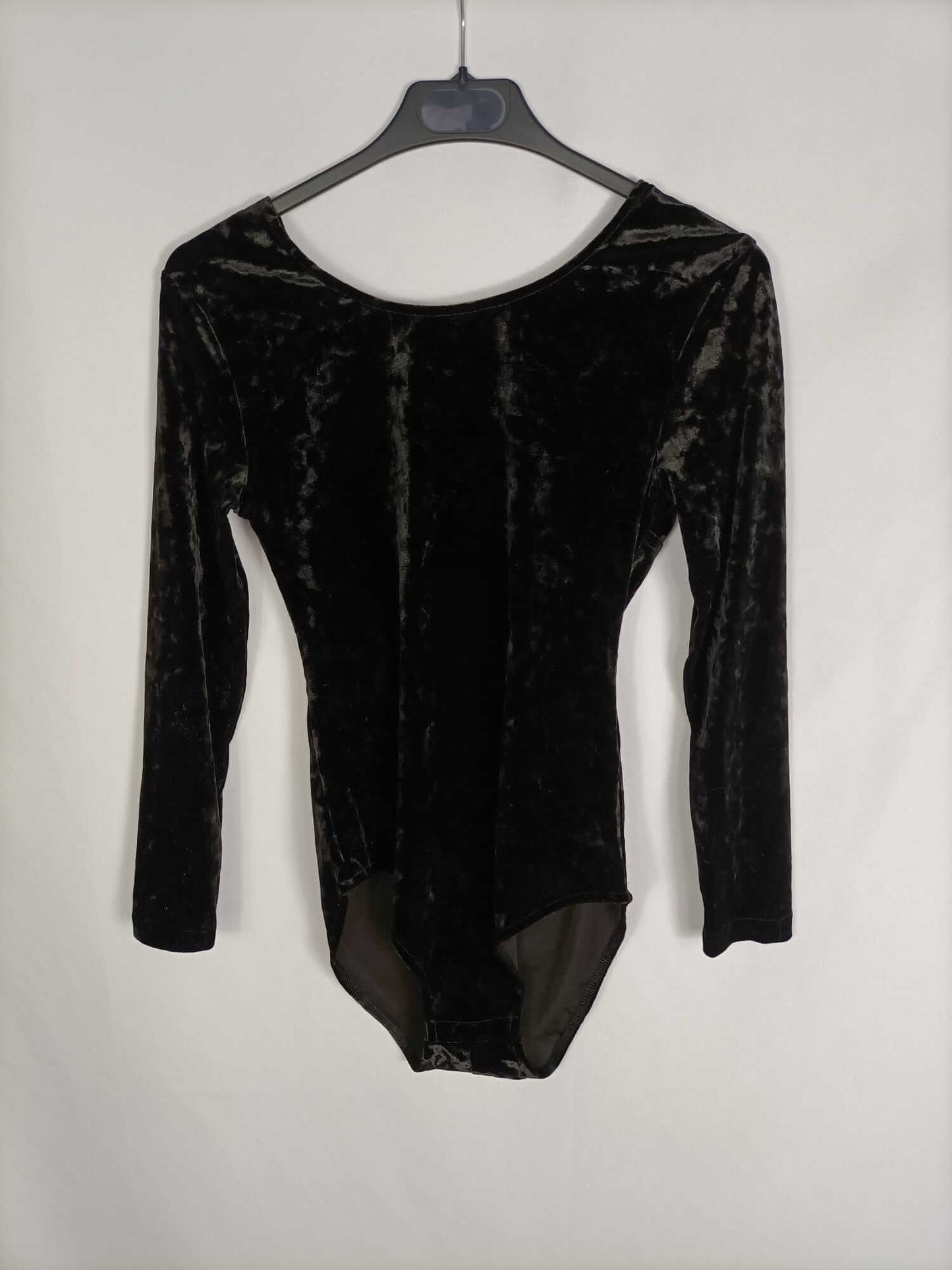 MUS & BOMBON. Body negro terciopelo T.s