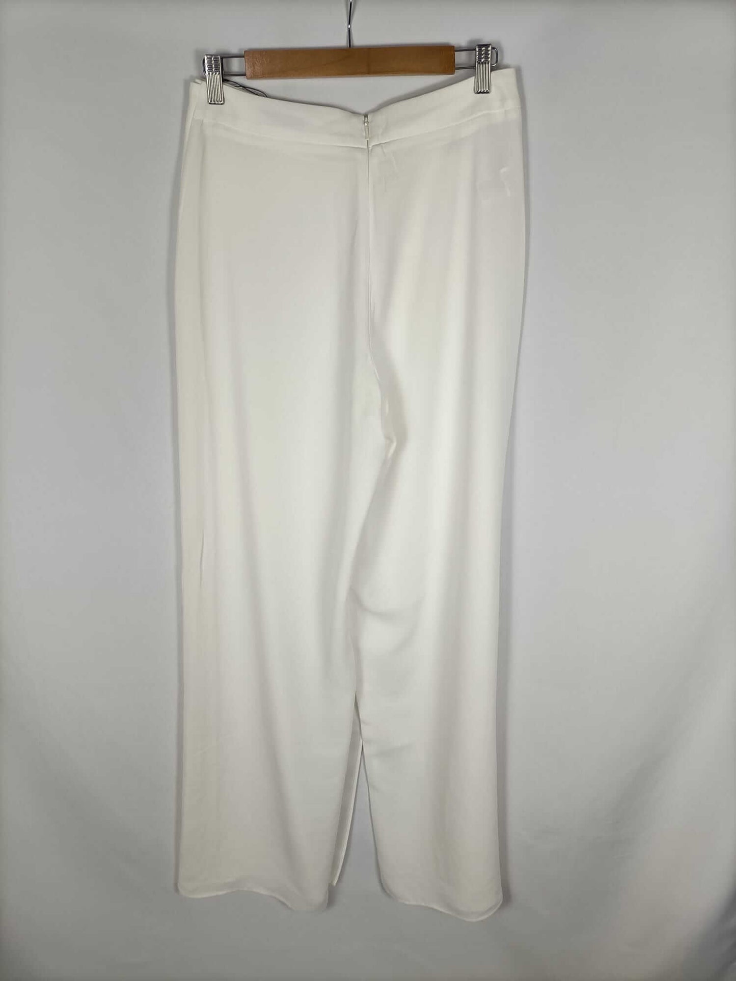 MANGO. Pantalón cruzado blanco T.38
