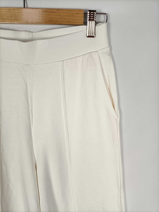 STRADIVARIUS. Pantalón elástico blanco T.s