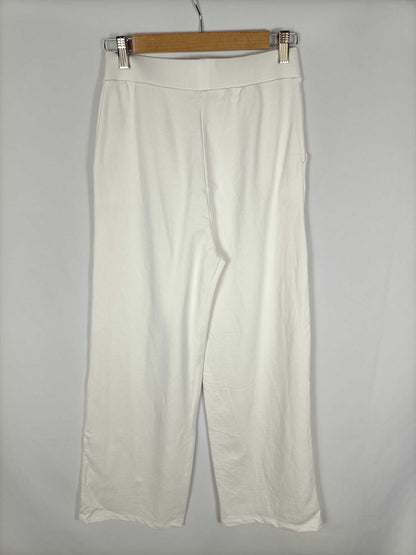 STRADIVARIUS. Pantalón elástico blanco T.s