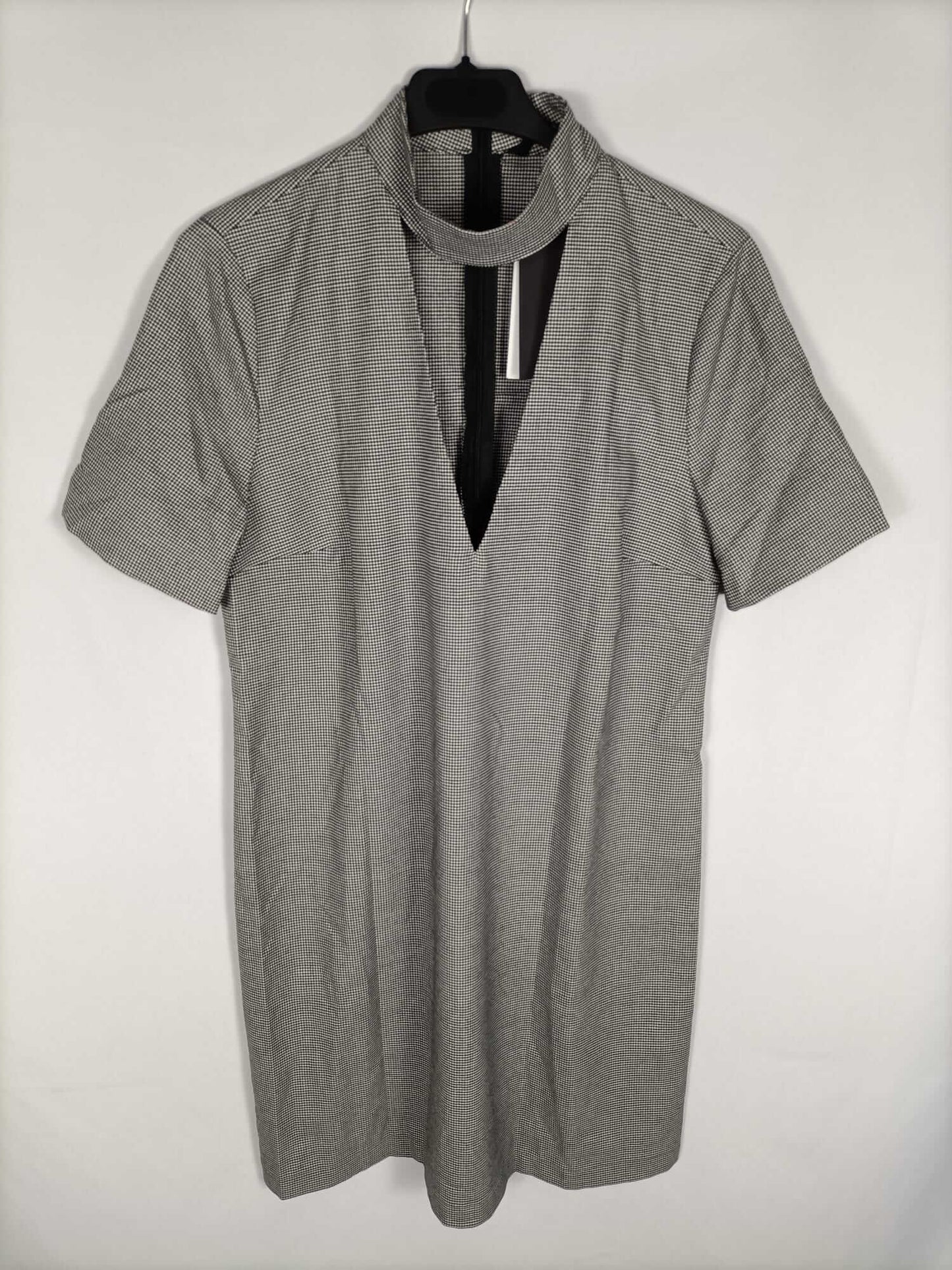 ZARA. Vestido corto pata de gallo T.s