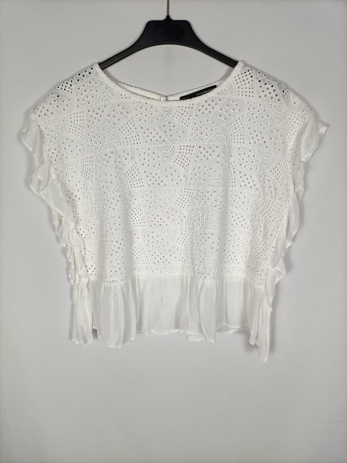 SFERA. Die-cut blouse Tm