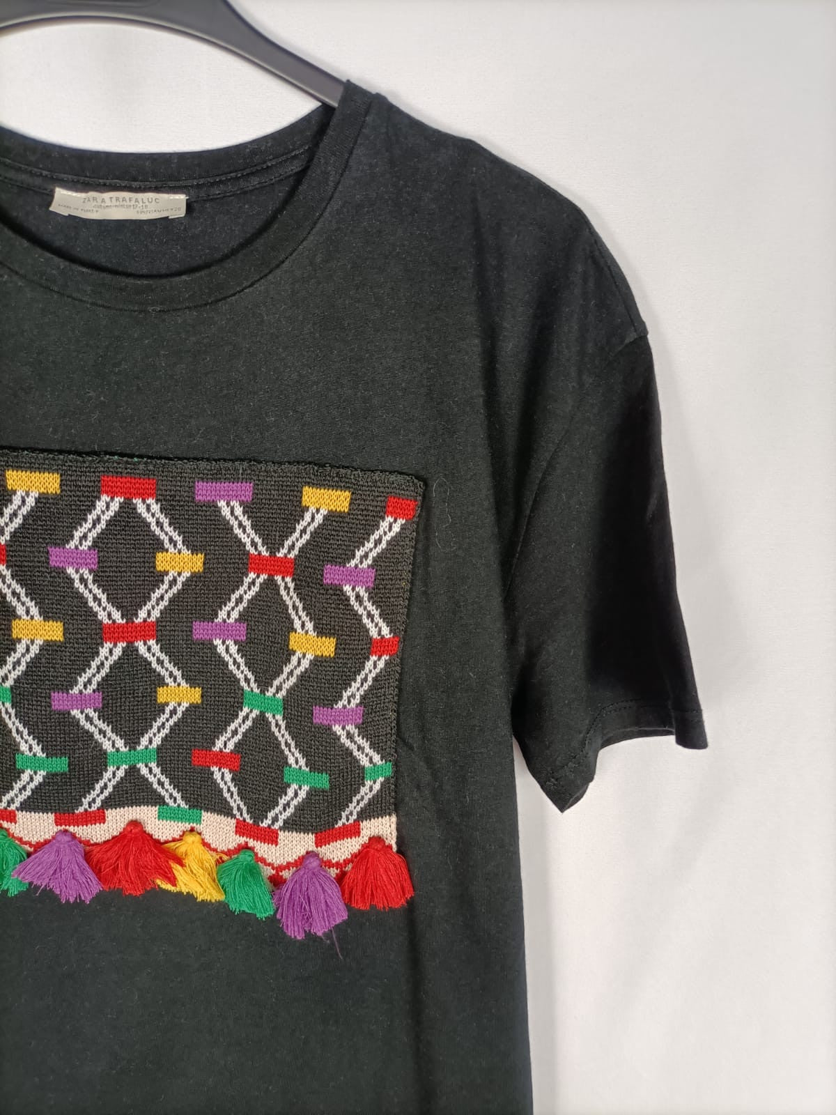 ZARA. Camiseta étnica  T.m
