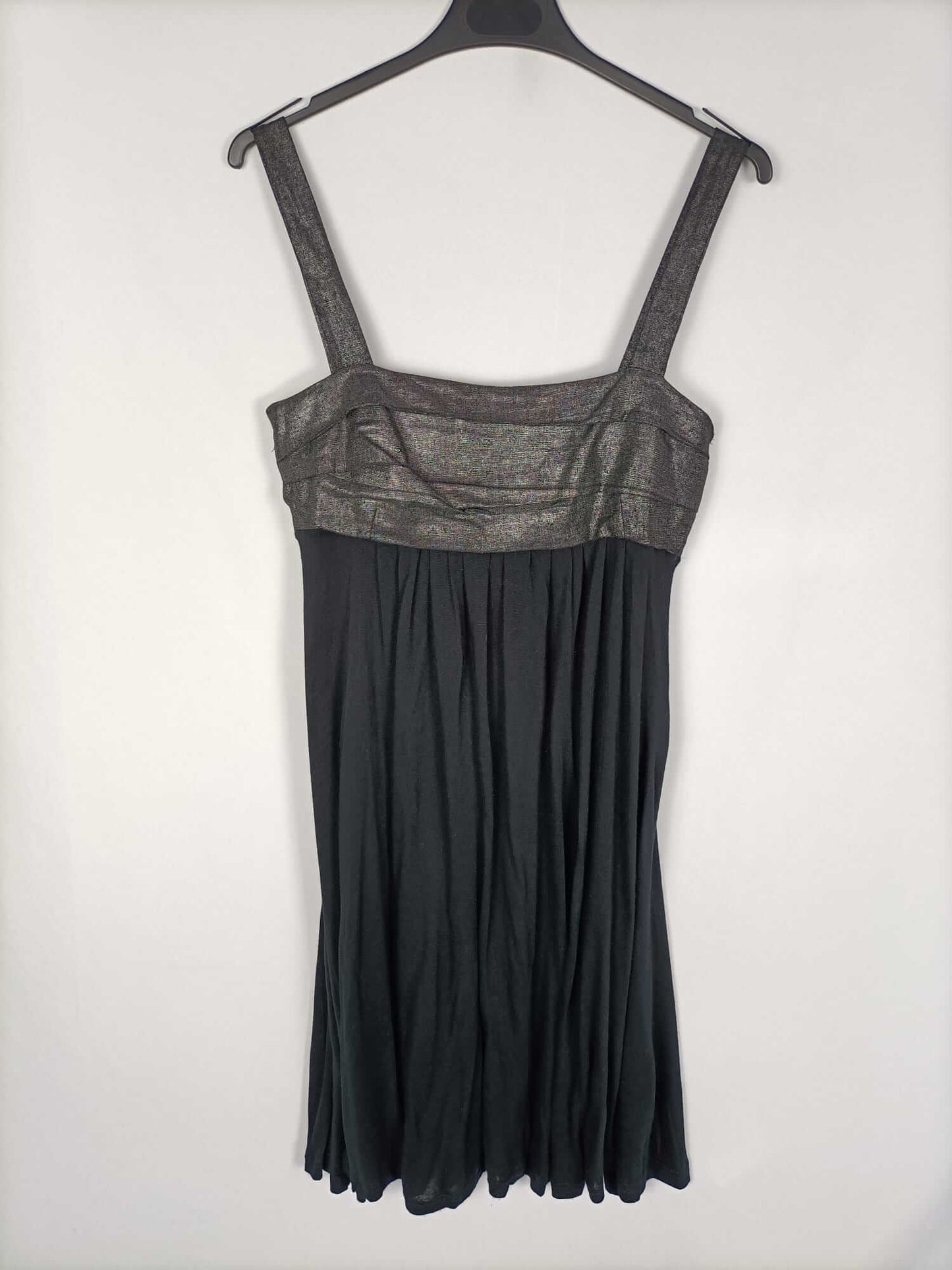 AMICHI. Short flowing black dress Tm