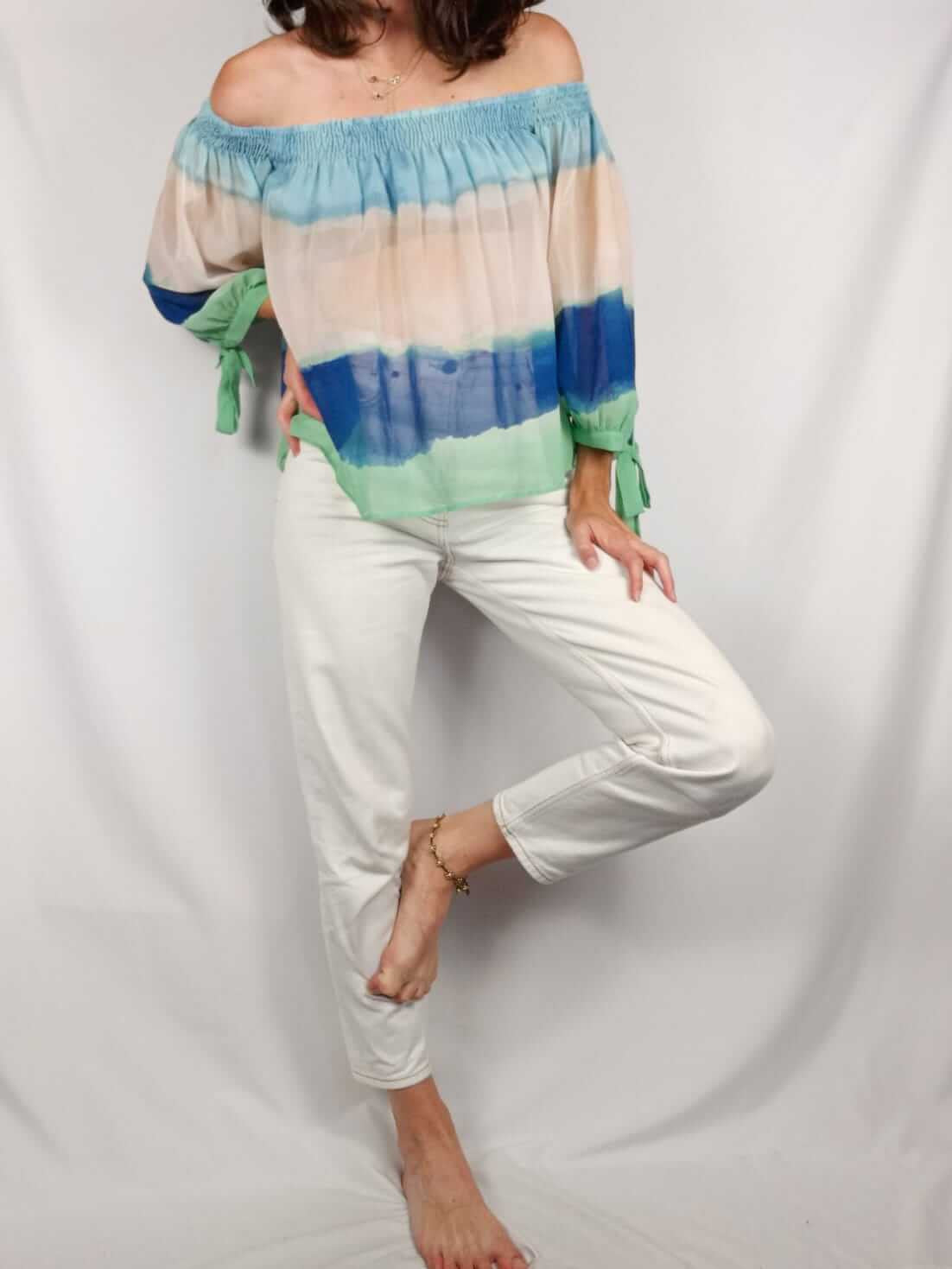 ZARA. Tricolor blouse Tm