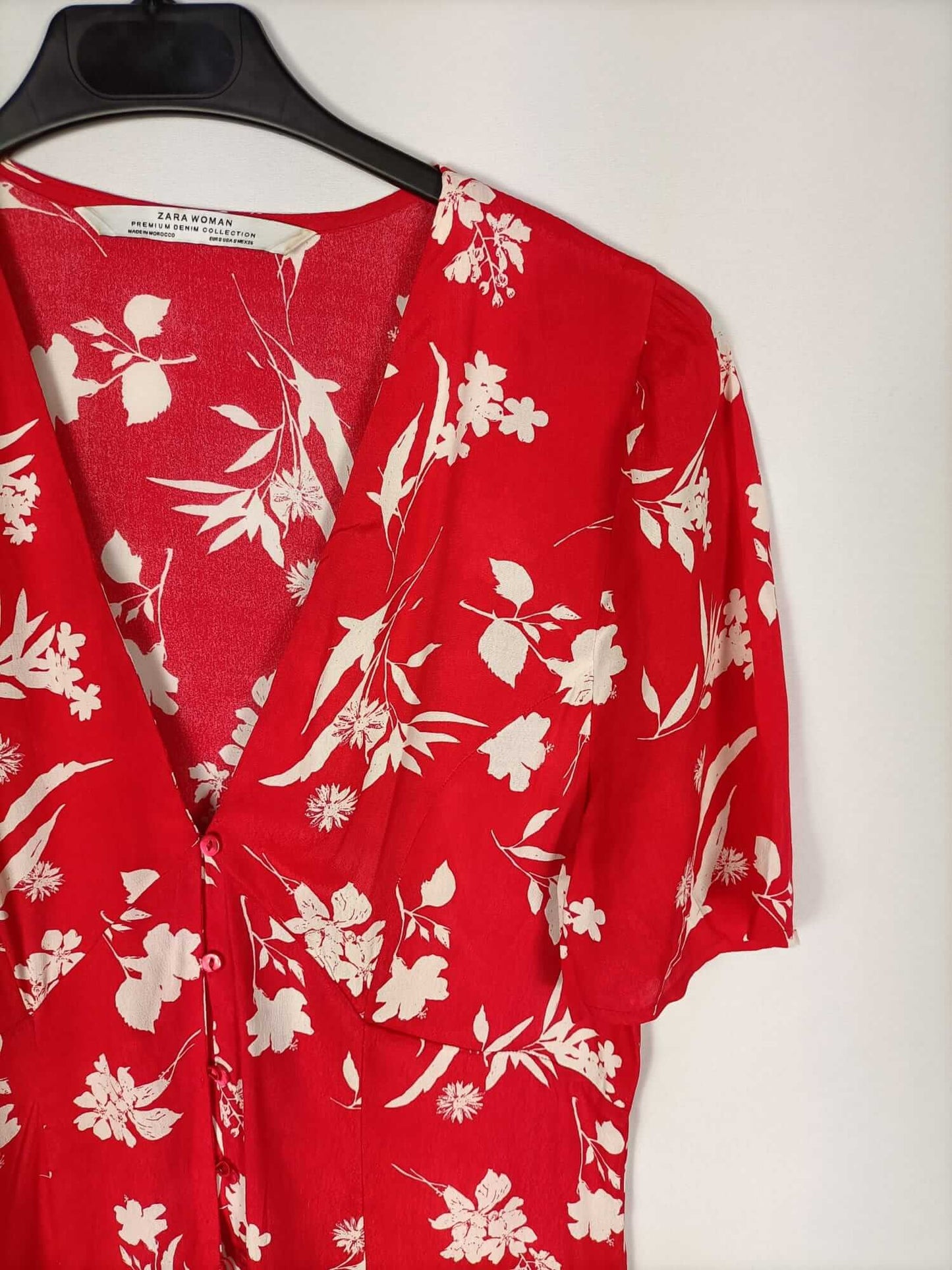 ZARA.Vestido largo flores blancas T.s