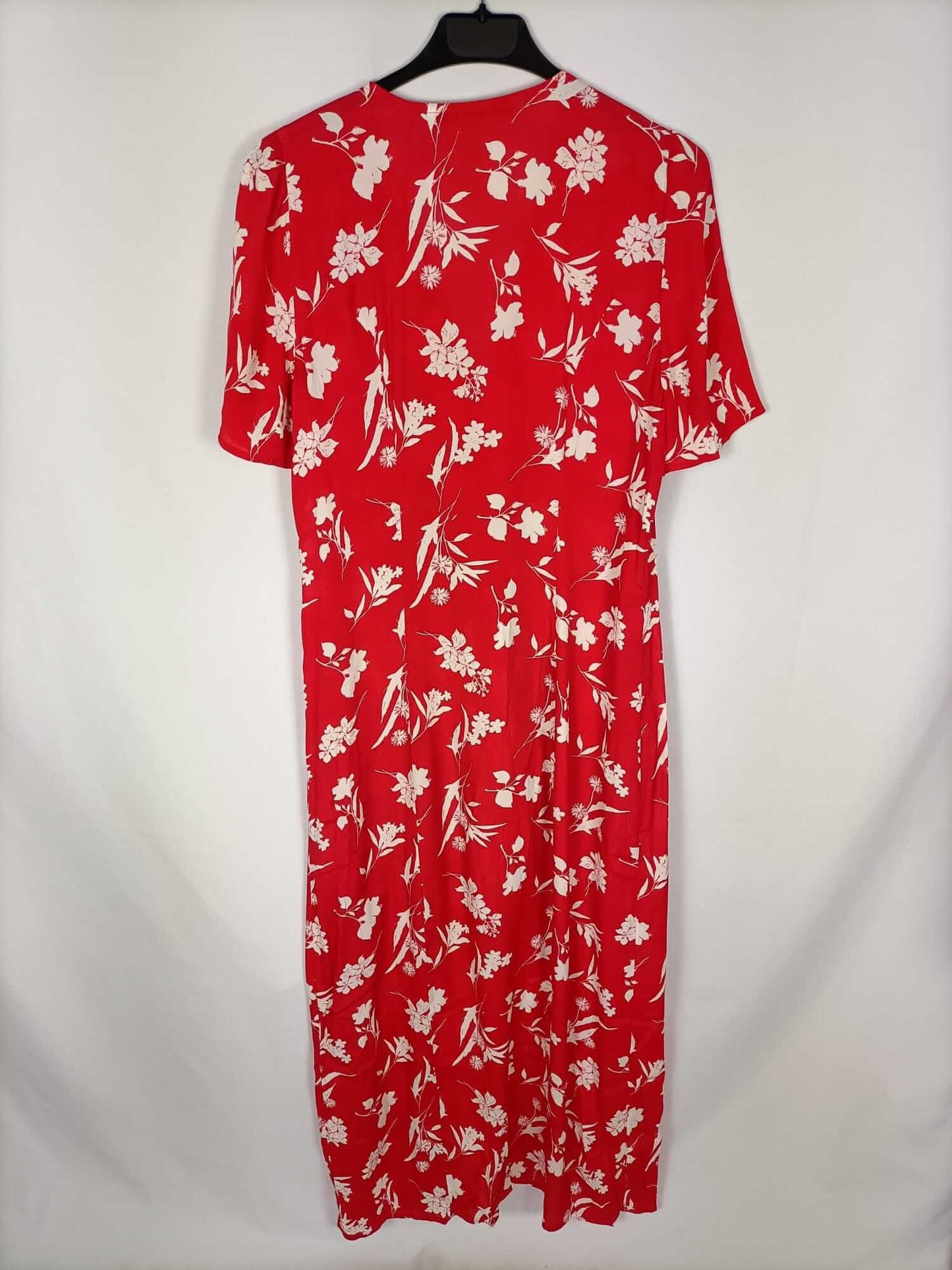 ZARA.Vestido largo flores blancas T.s