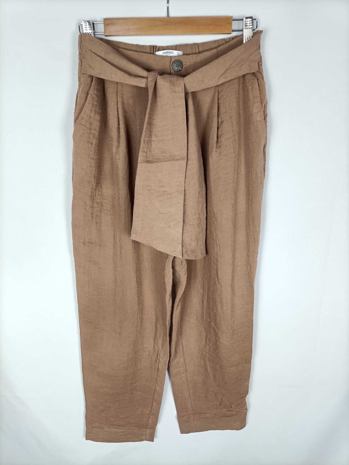 MANGO.Pantalones marrones fluidos T.36
