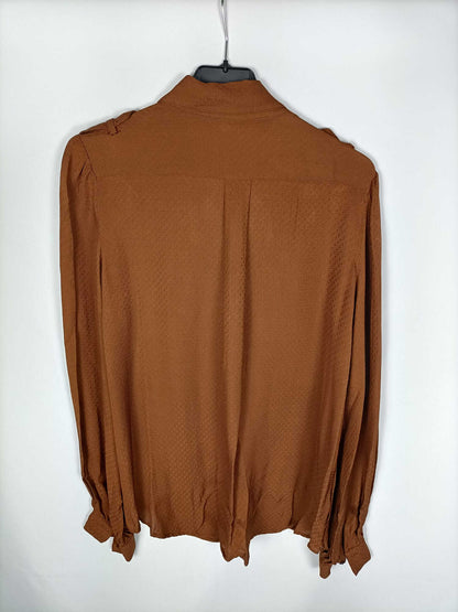 MANGO.Blusa color ocre T.m