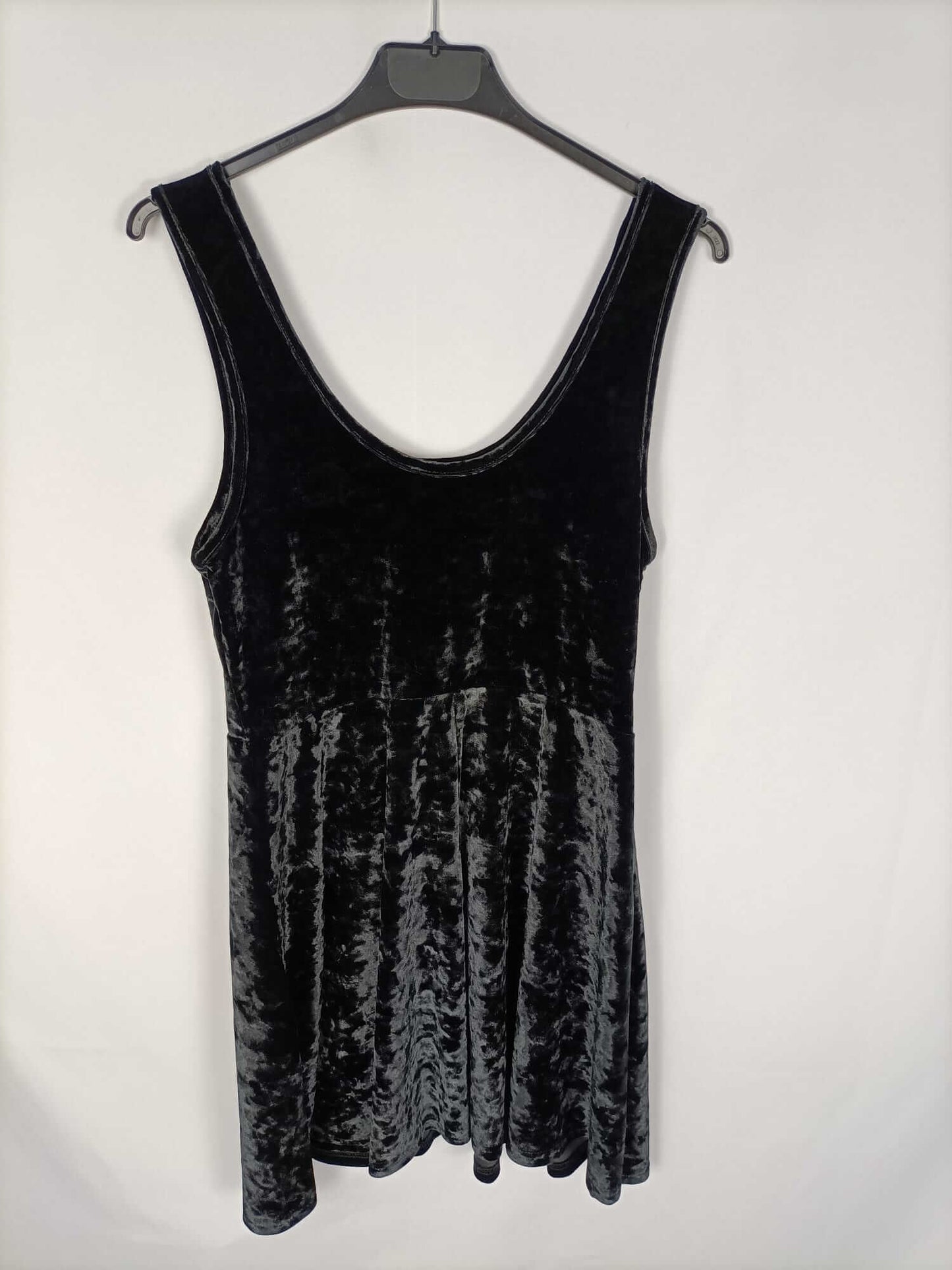 TOPSHOP.Vestido negro terciopelo corto T.40