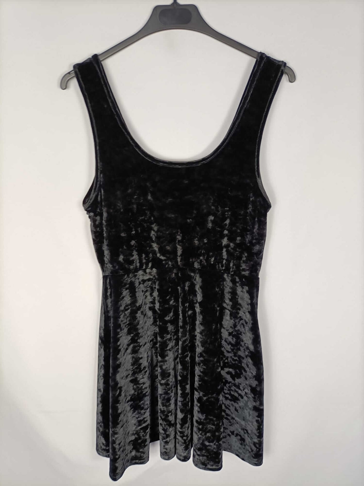 TOPSHOP.Vestido negro terciopelo corto T.40