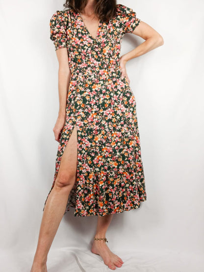 ZARA. Vestido verde flores T.xs