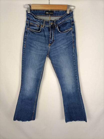 ZARA.Pantalones vaqueros T.36