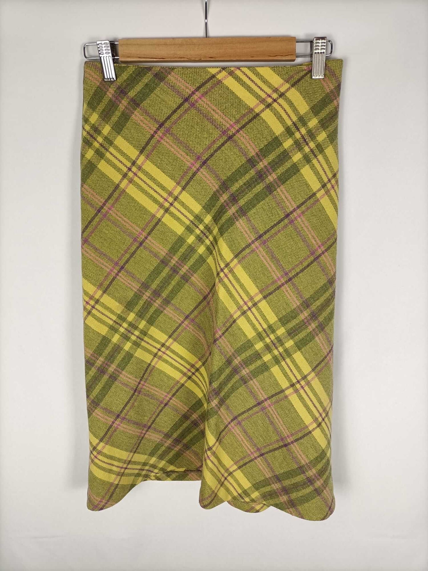 ZARA. Checkered midi skirt S.36