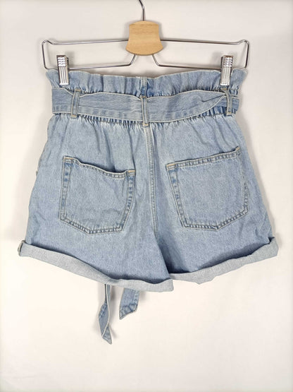 ZARA. Shorts denim slouchy T.38