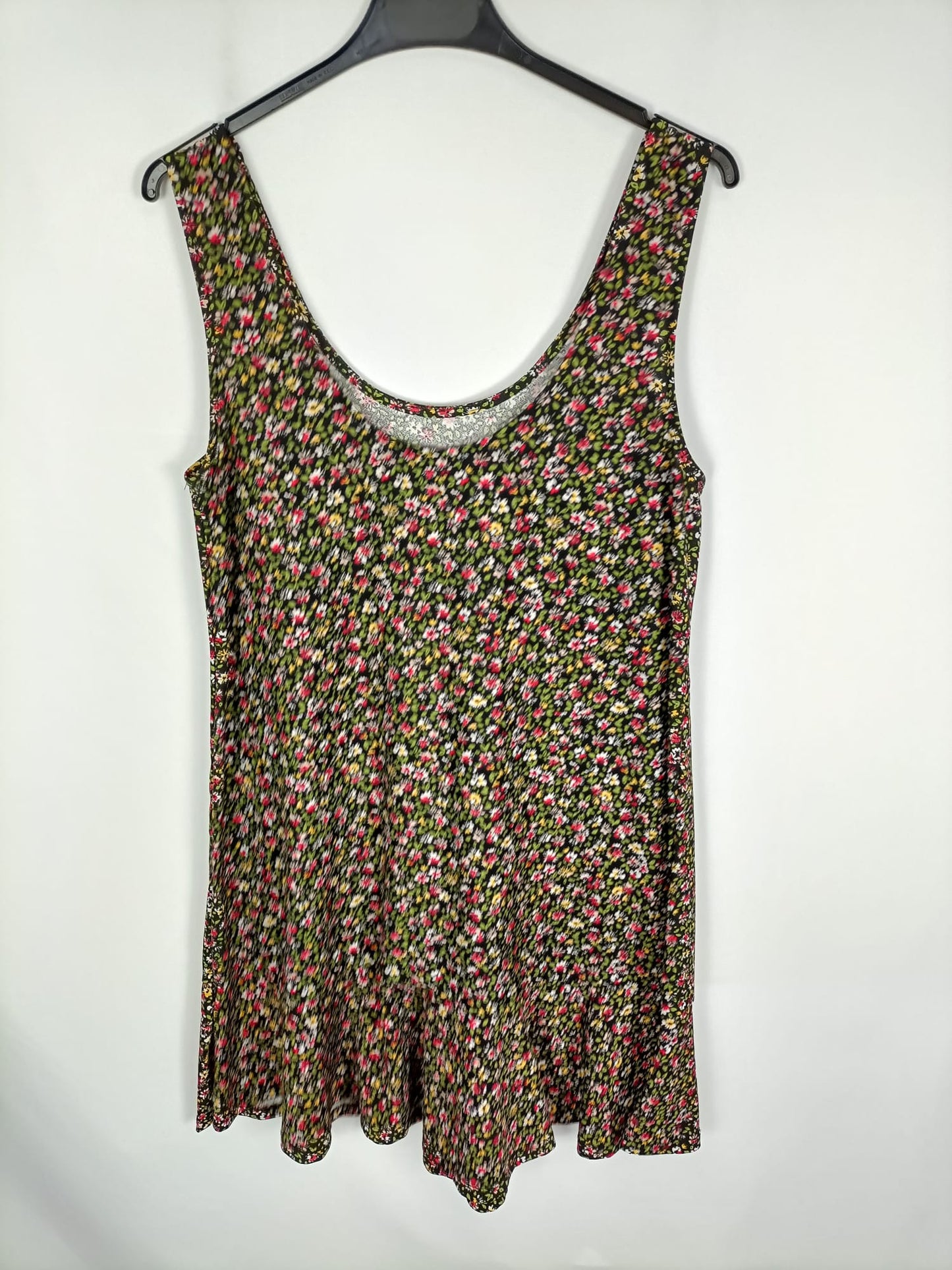 MANGO. Vestido negro florecitas T.m