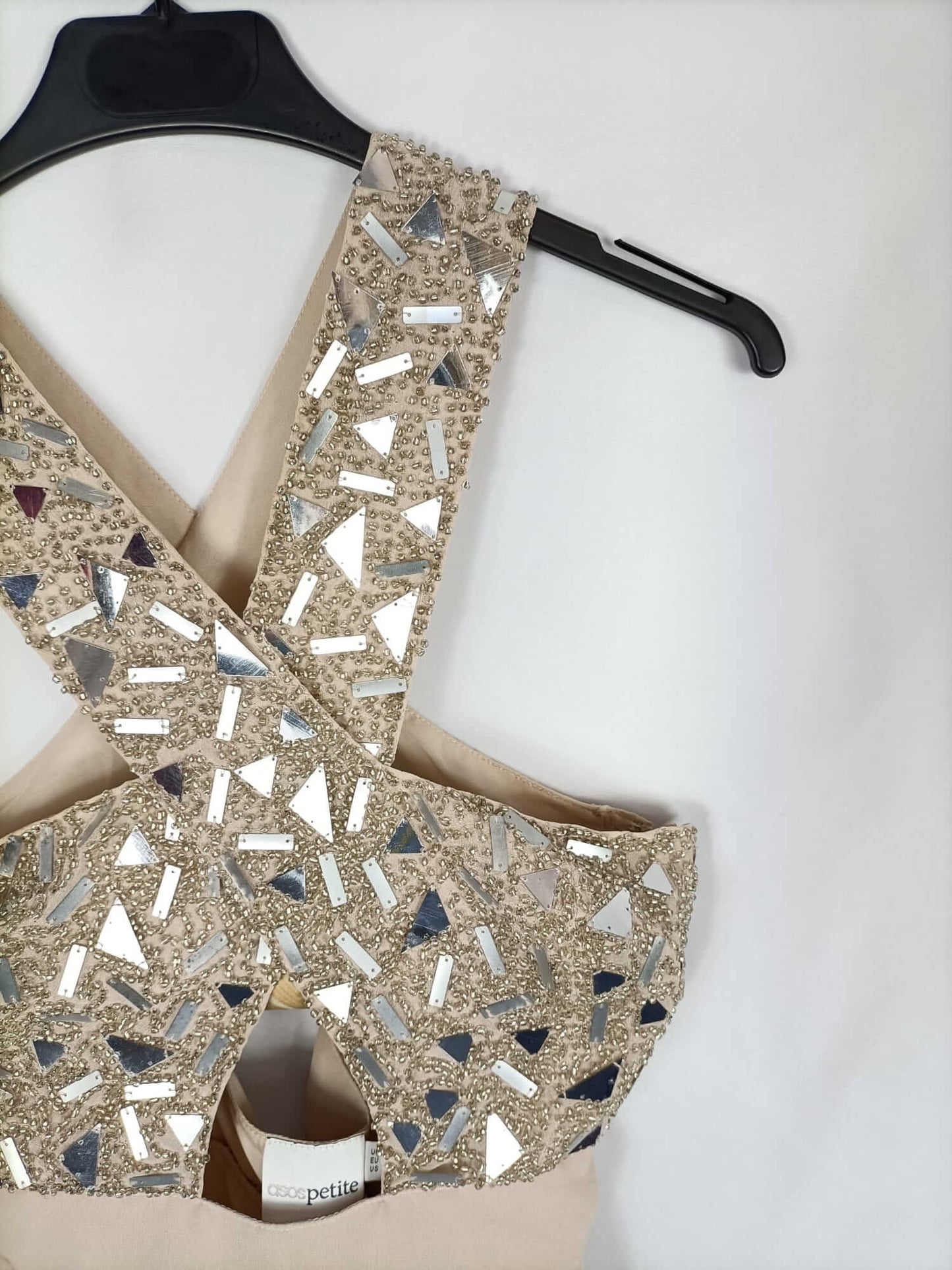 ASOS. Vestido rosa plisado pedrería T.36