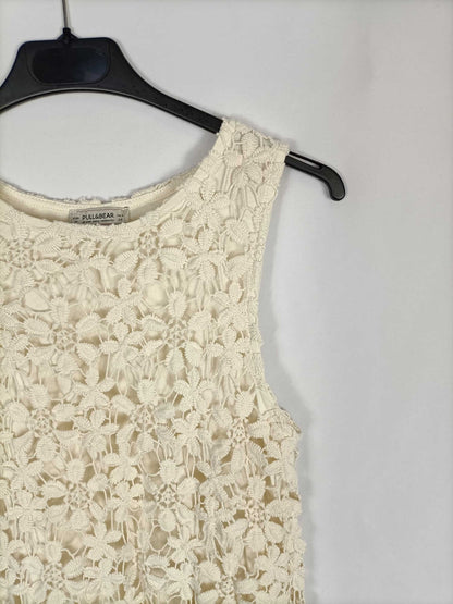 PULL&BEAR. Vestido beige encaje T.m