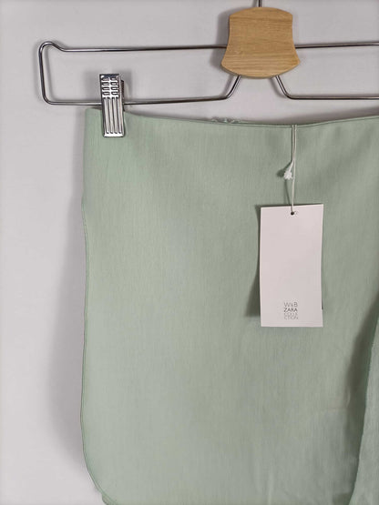 ZARA. Falda verde agua T.s