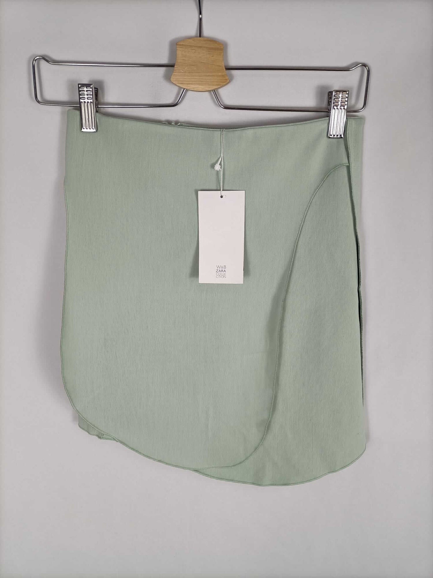 ZARA. Falda verde agua T.s