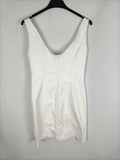 BERSHKA. Vestido denim blanco T.l