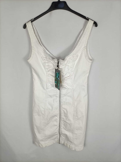 BERSHKA. Vestido denim blanco T.l