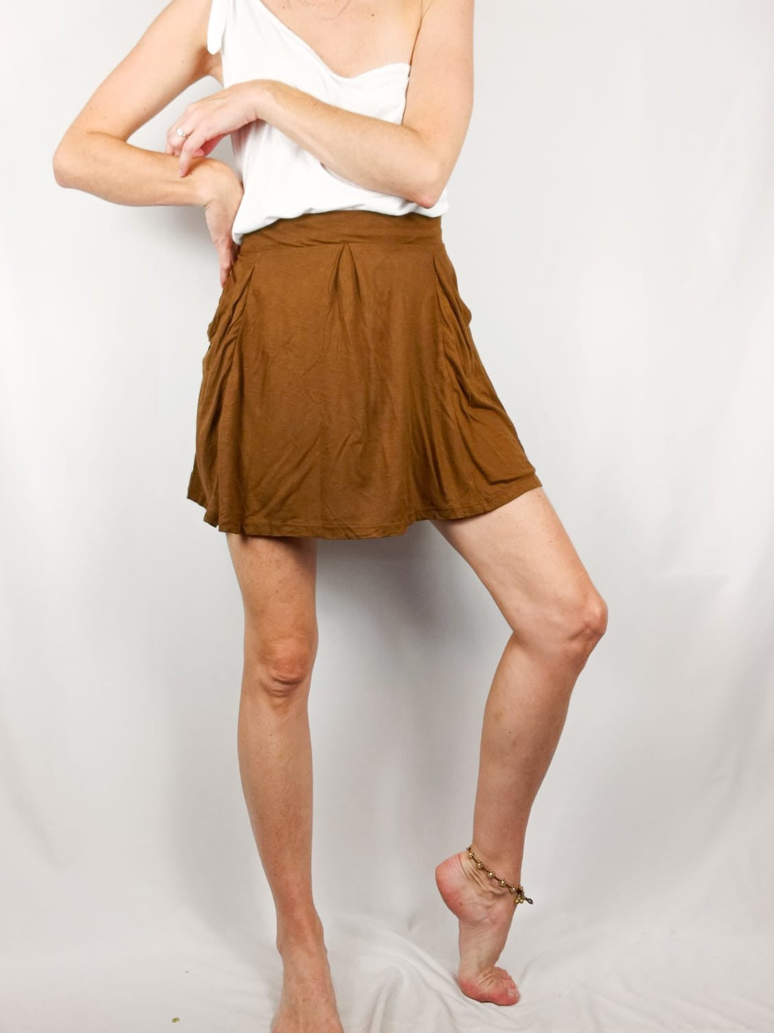 PULL&BEAR. Falda elástica marrón T.s