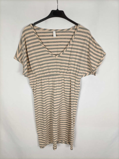 VERO MODA. Short striped Ts dress