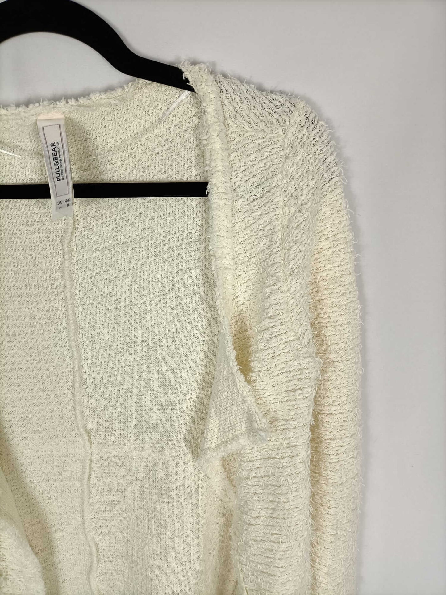 PULL&BEAR. Chaqueta beige tweed T.m