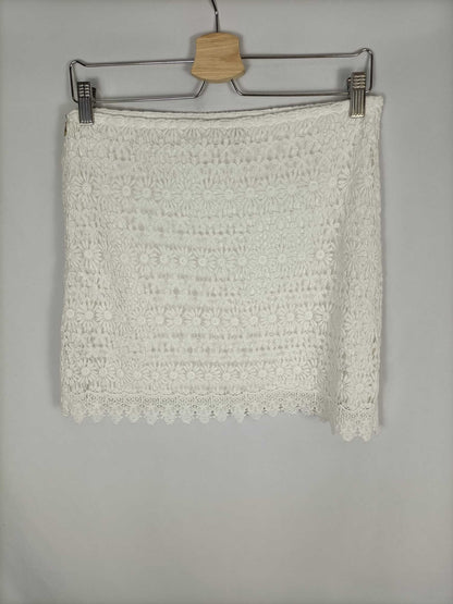 ZARA. Falda encaje blanca T.m