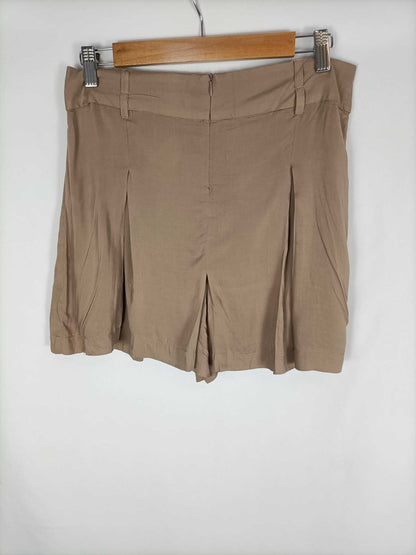 PULL&BEAR. Shorts fluido beige T.m