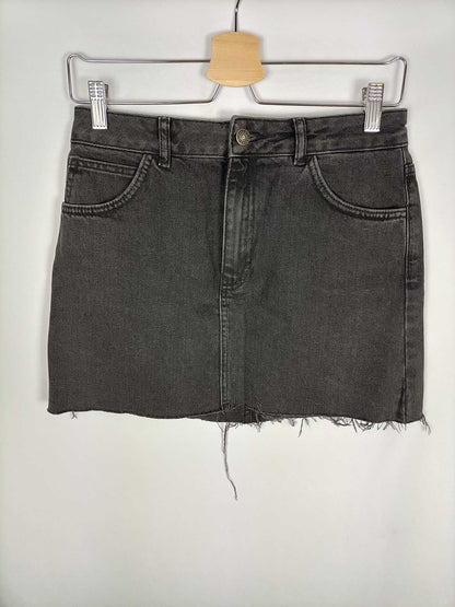 SUBDUED. Falda denim negra T.s