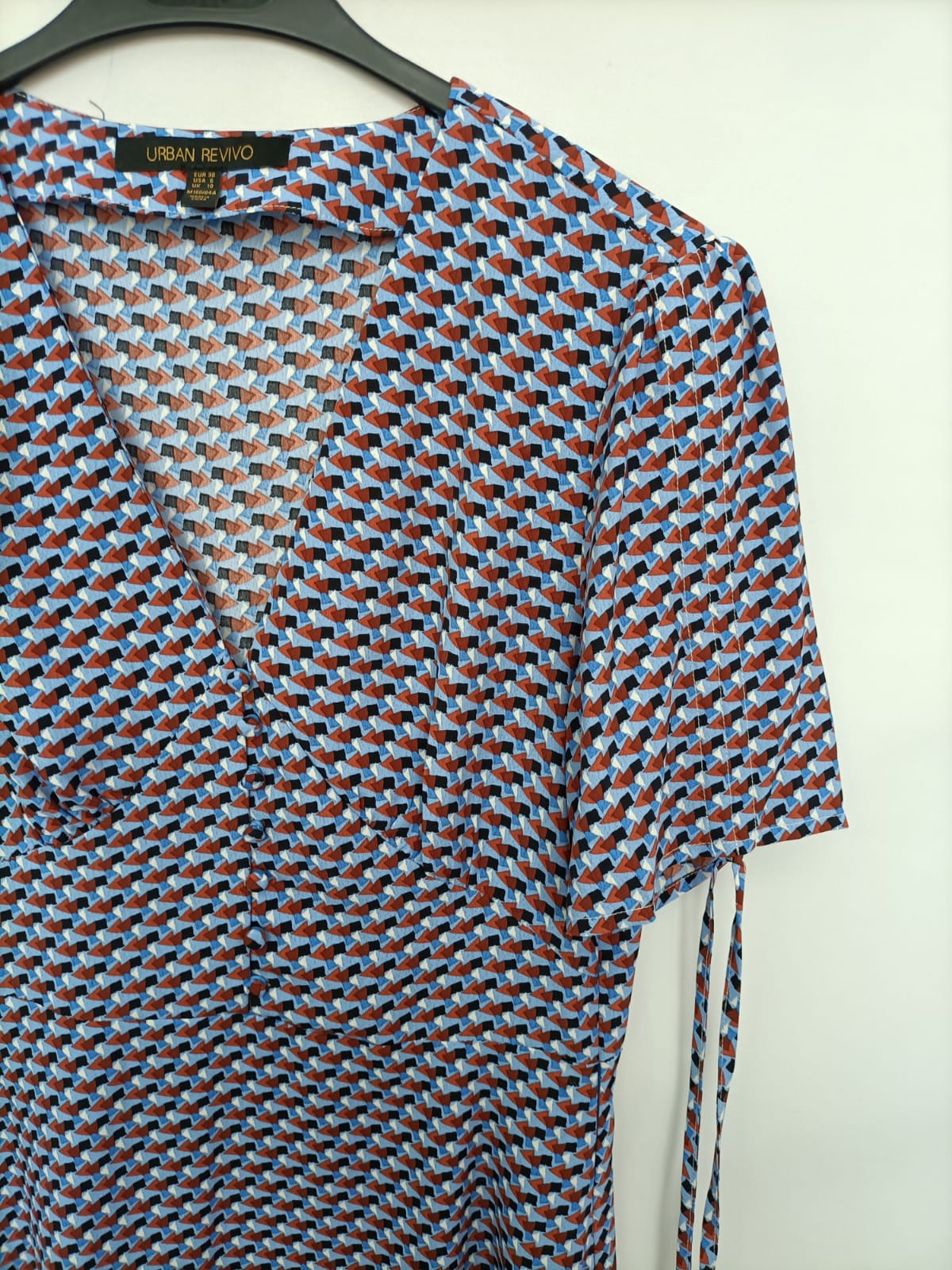 URBAN REVIVO.Vestido midi azul y burdeos T.38