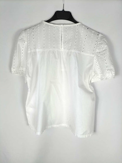 STRADIAVARIUS. Tm die-cut white blouse