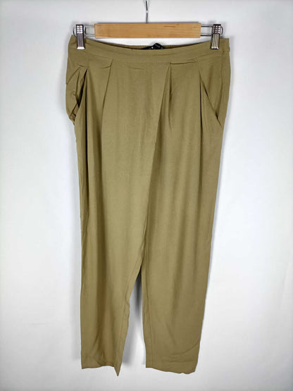 ZARA. Flowy green Ts trousers
