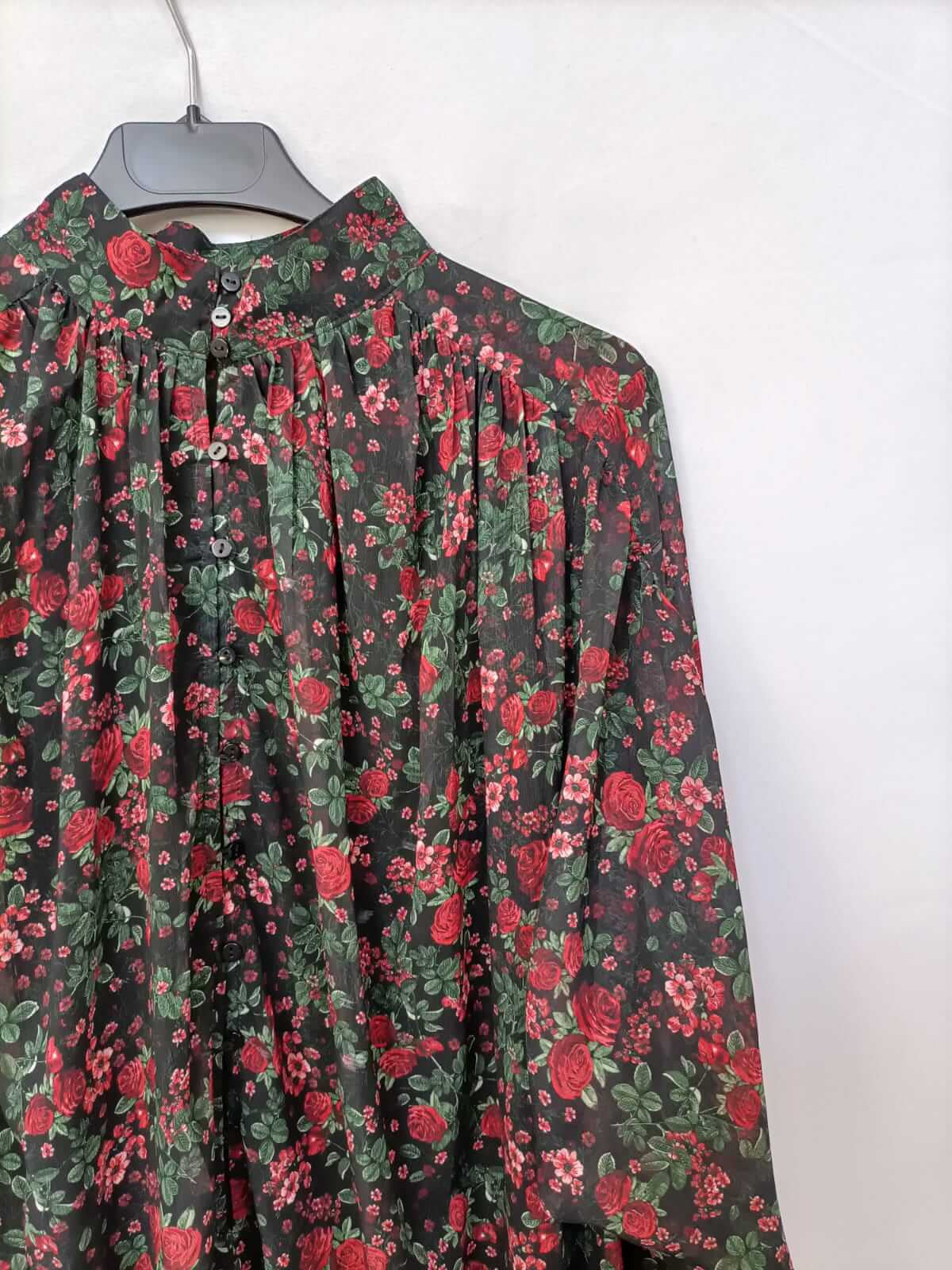 STRADIVARIUS. Fluid floral jumpsuit Tm
