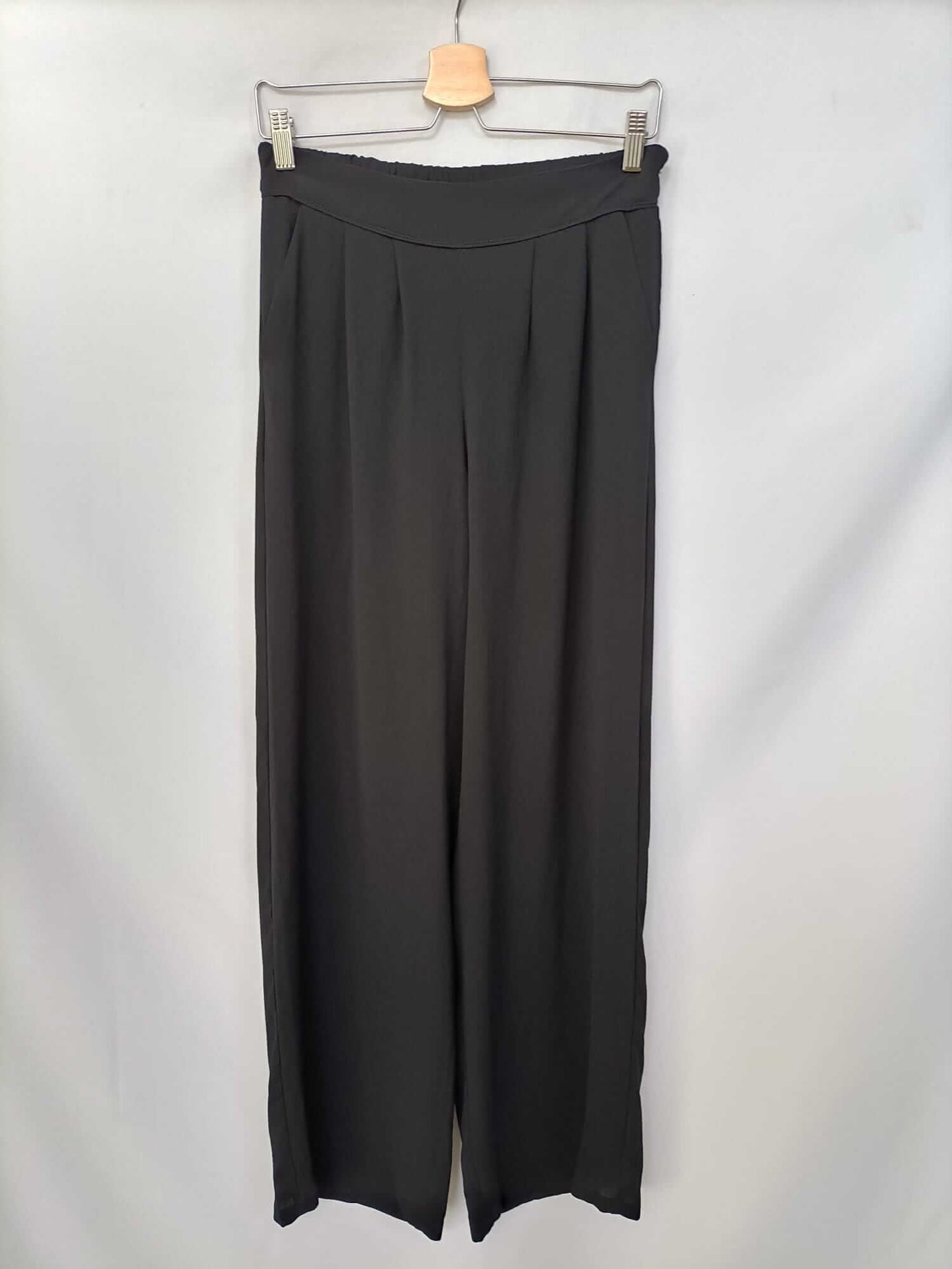 BERSHKA.Palazzo negro T.m