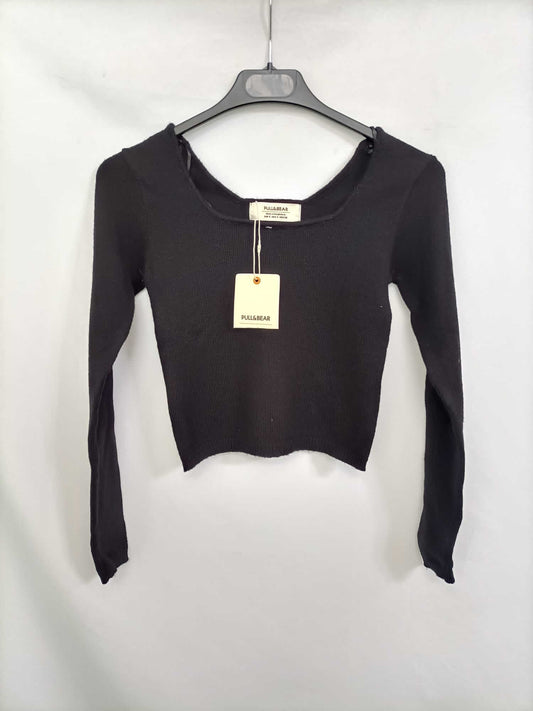 PULL&amp;BEAR. Black wool top/sweater Ts