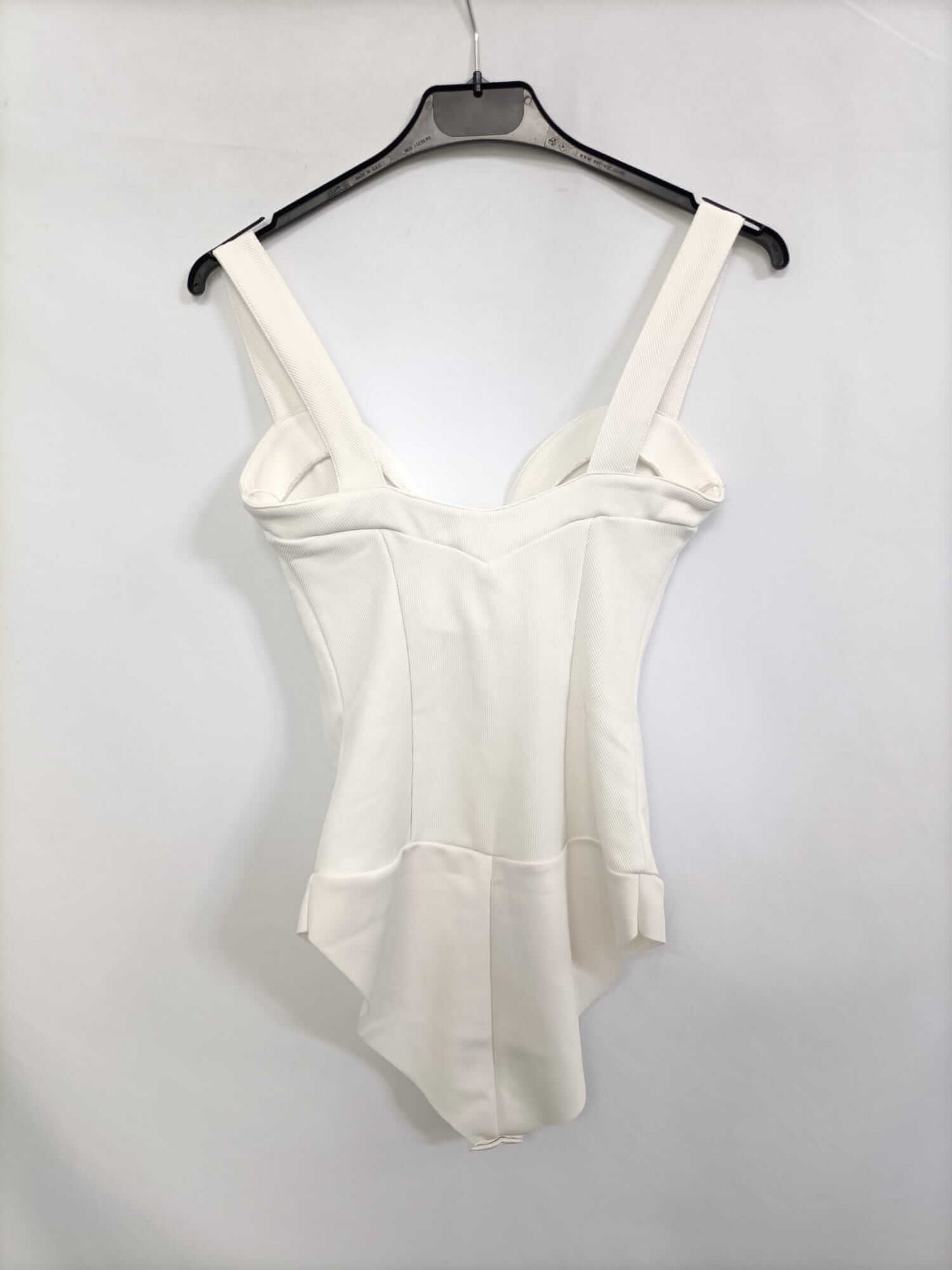 BERSHKA. Body blanco canalé T.s