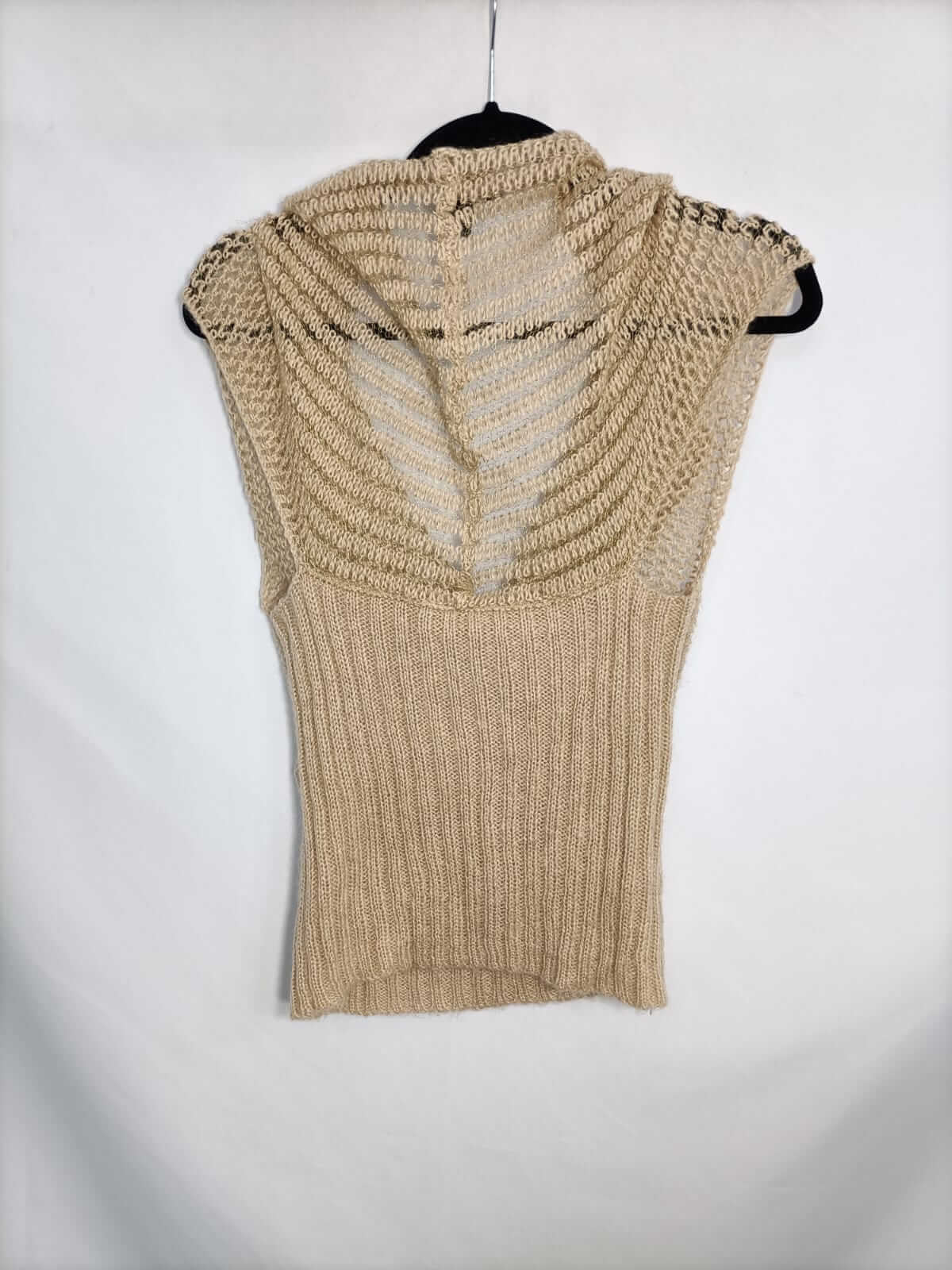 MANGO. Top punto beige T.m