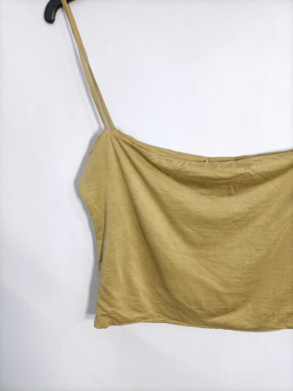 MASSIMO DUTTI. Top seda verde T.m