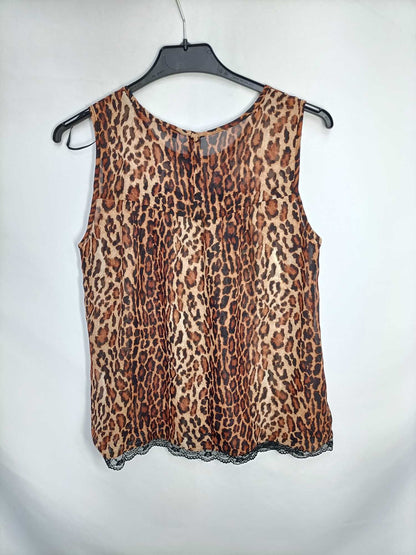 PRIMARK. Top animal print con encaje T.34