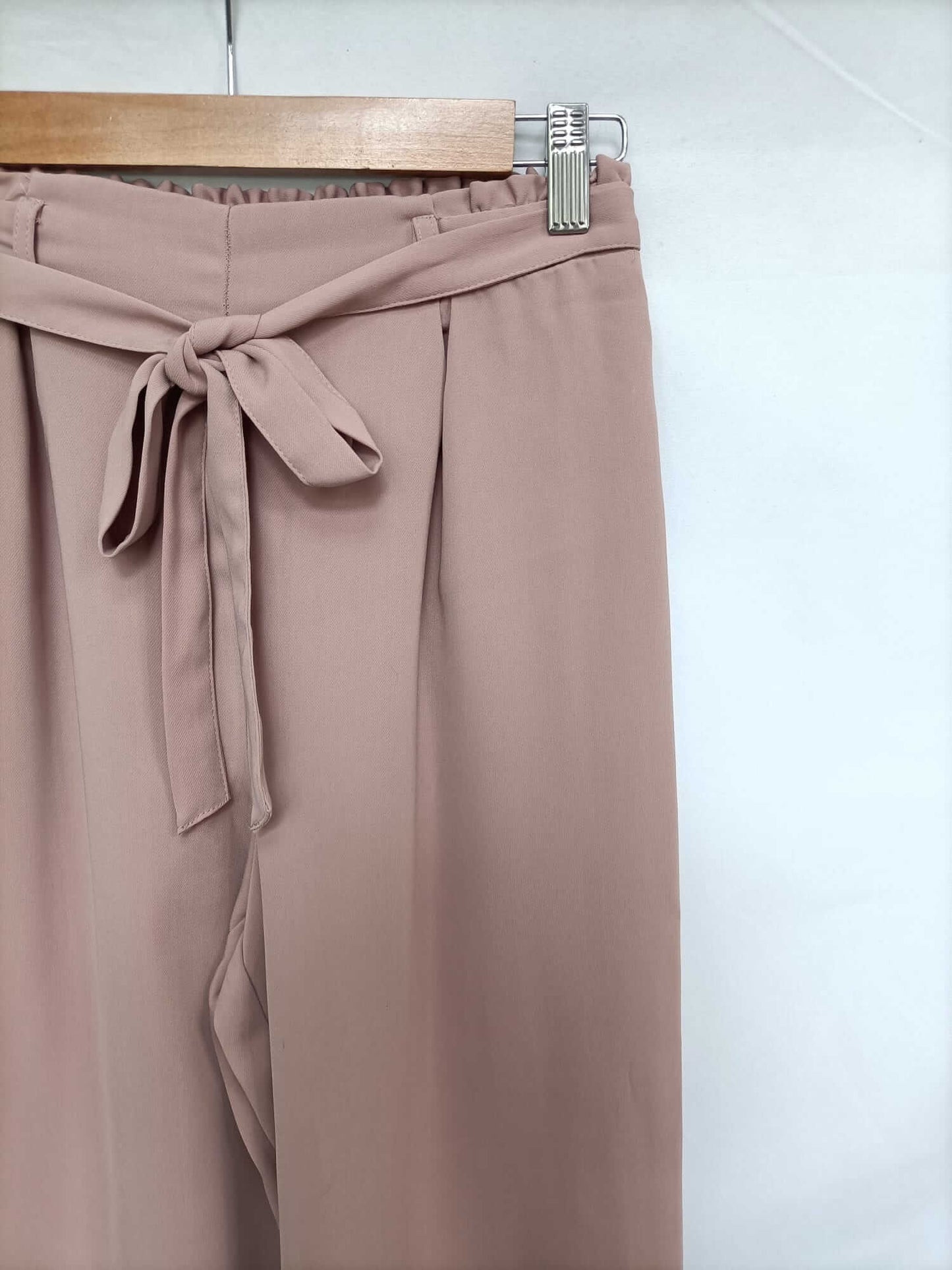PRIMARK. Pantalón culotte rosa T.32
